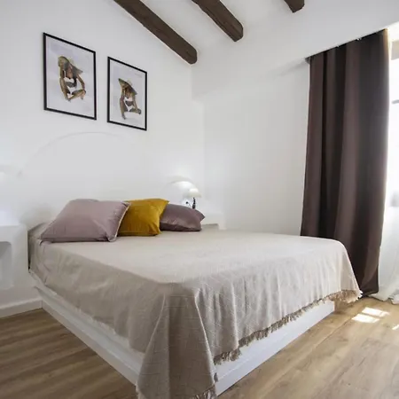 Aldea Del Mar